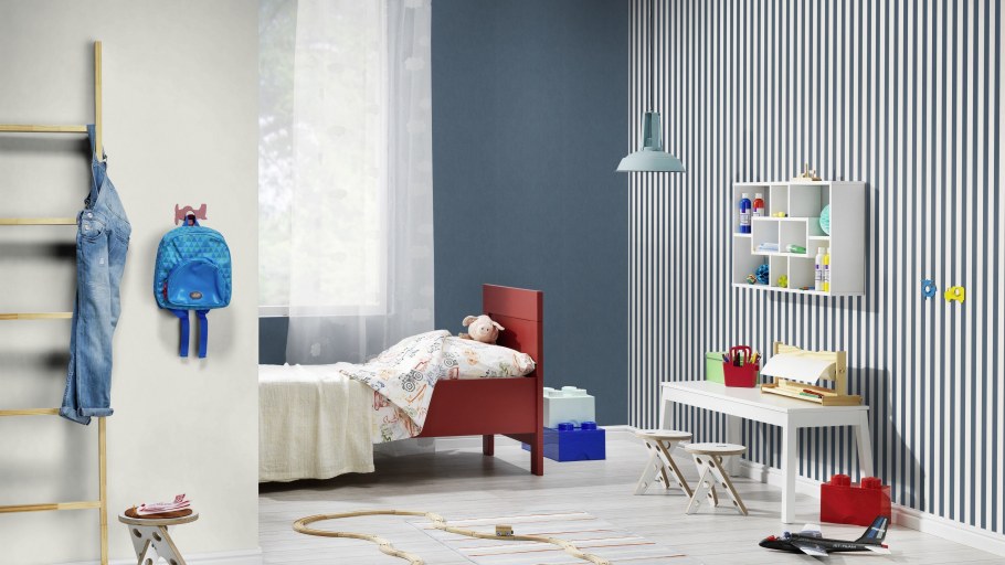 Комбинирование обоев в детской для подростка