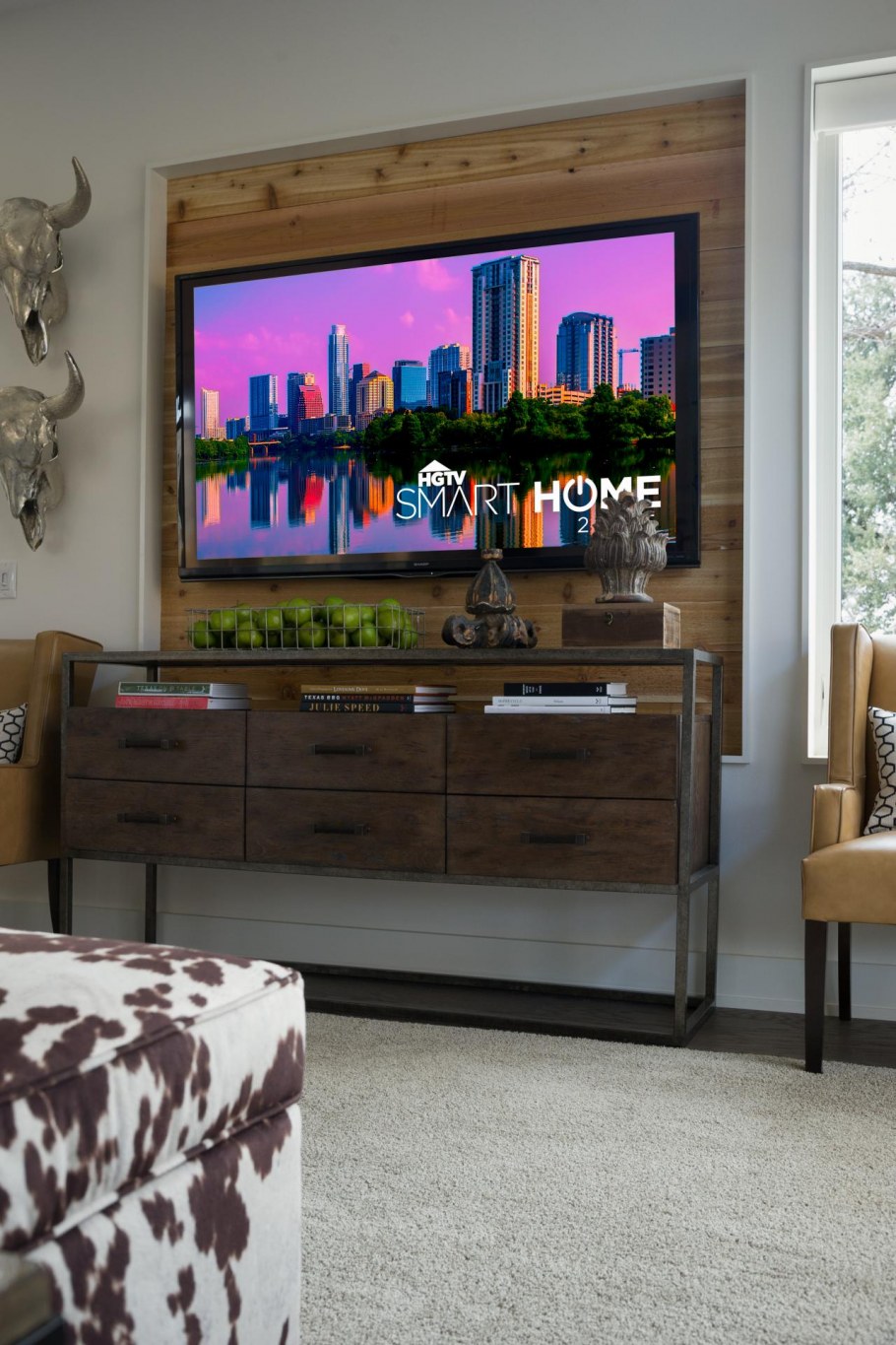 Телевизор в доме