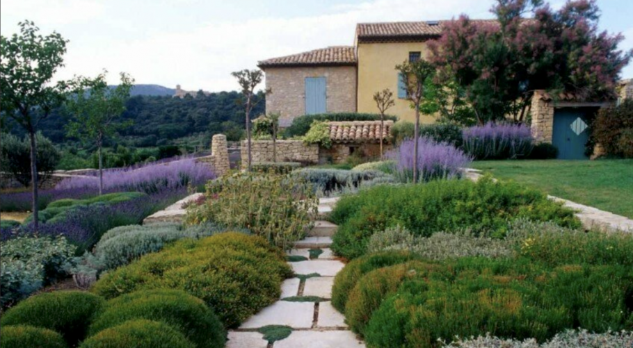 Сады в стиле Прованс въездная зона