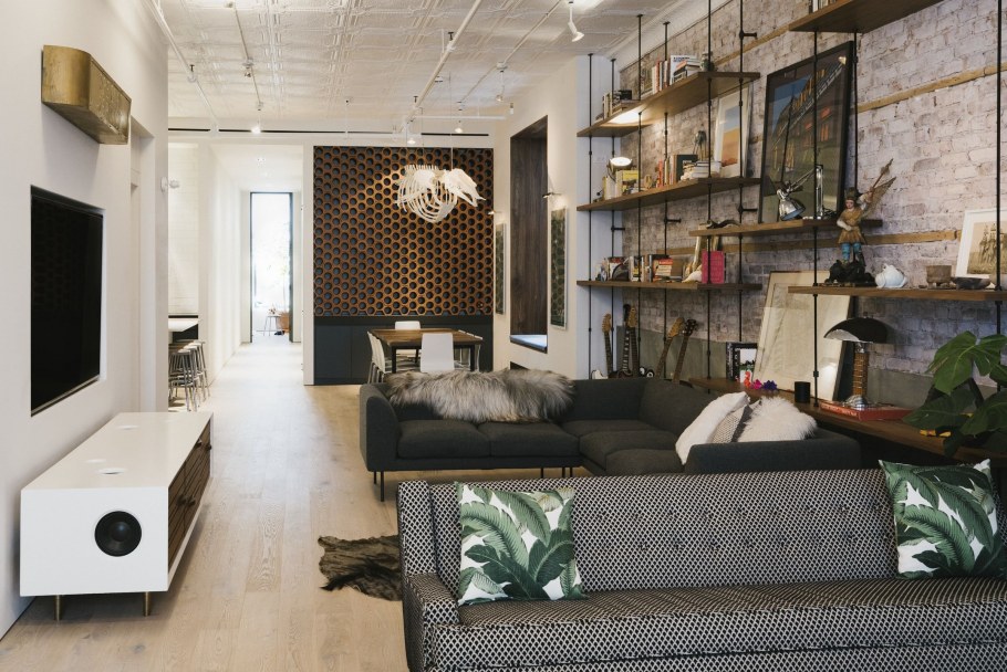 Гостиная лофт гранж