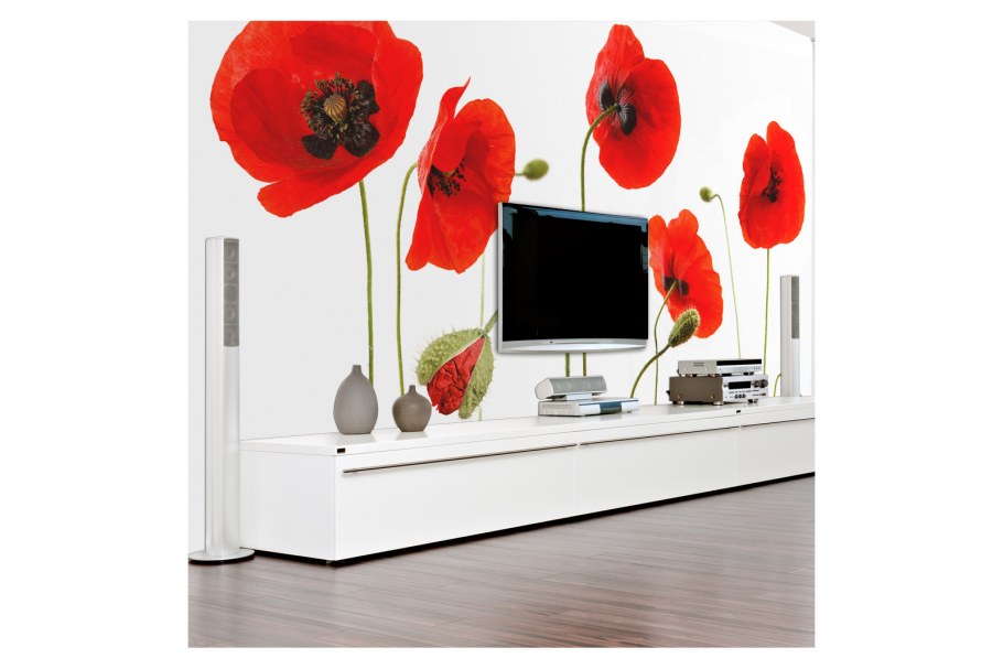 Обои с крупными маками в интерьере