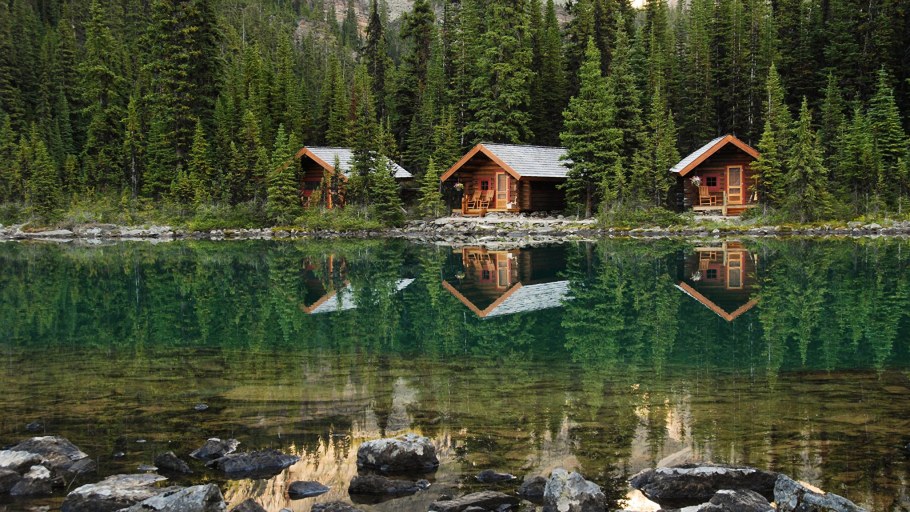 Канада дома в горах