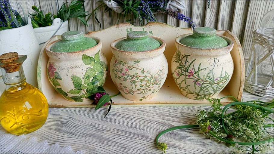 Баночки с травами