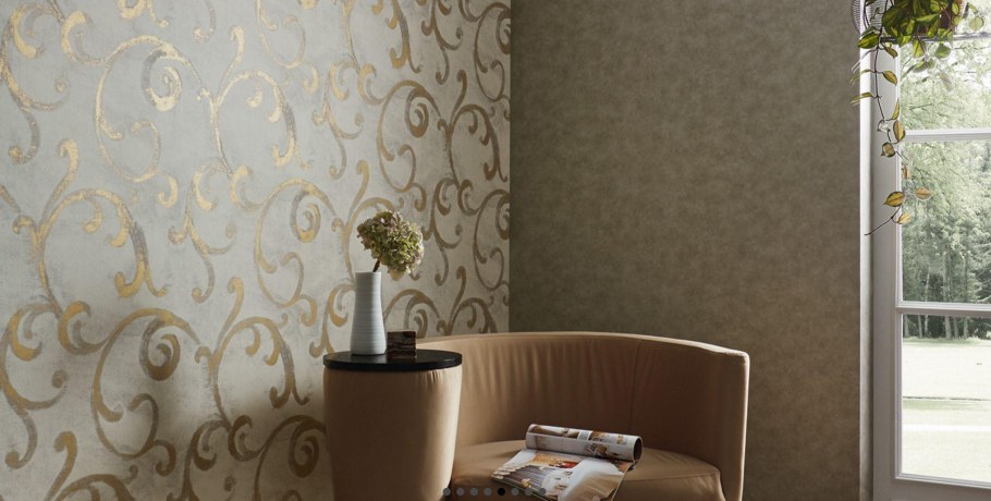 Обои с завитками в интерьере