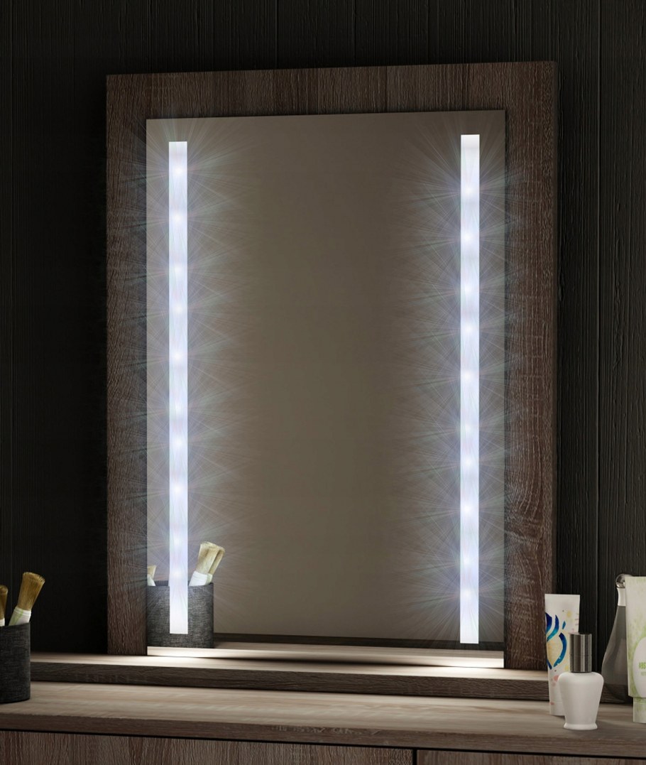 Зеркало с подсветкой 800х600