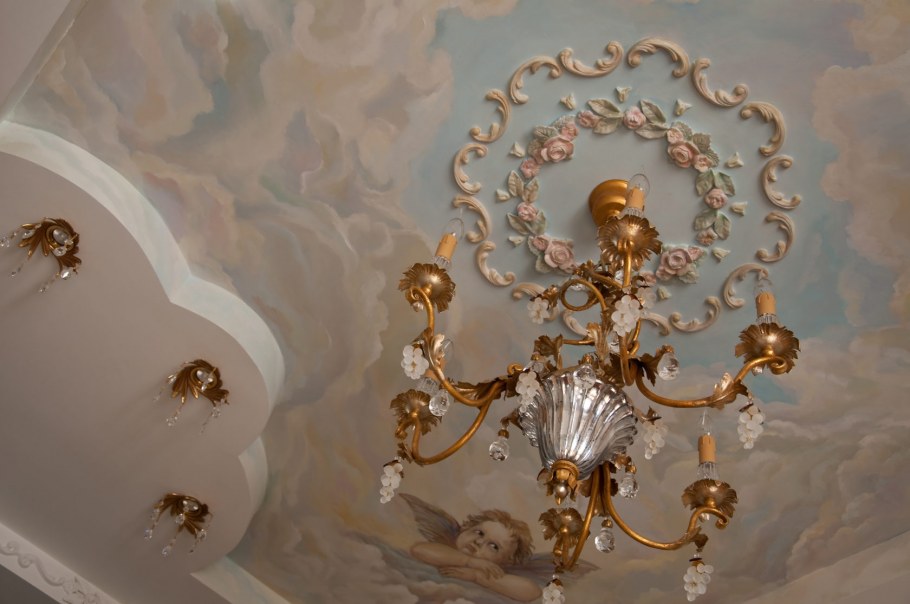 Детская комната из гипсовых лепнин