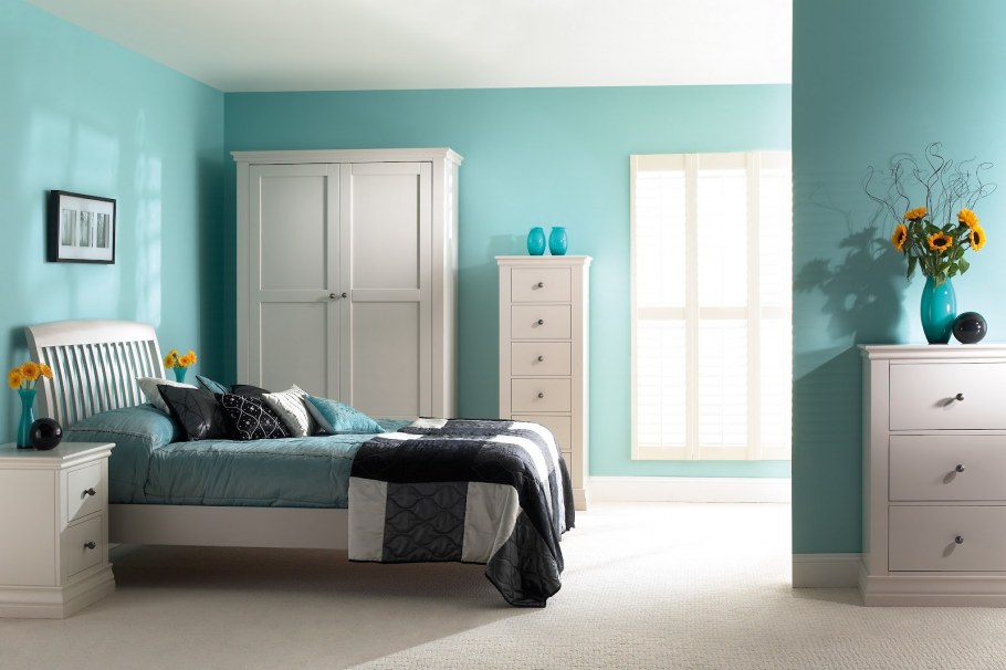 Гостиная в коричнево голубых тонах