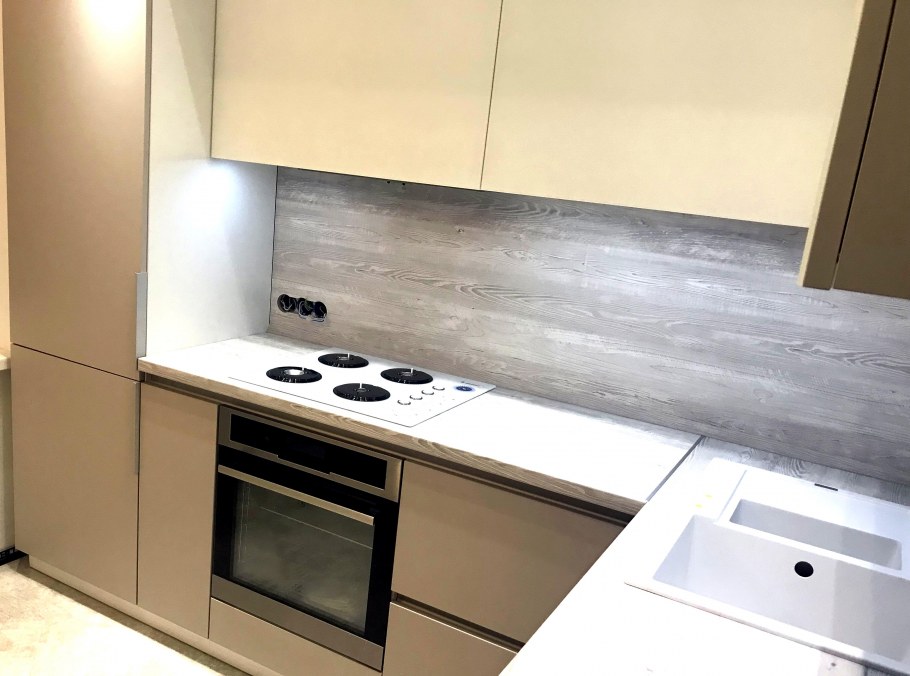 Профиль Шуко под духовкой