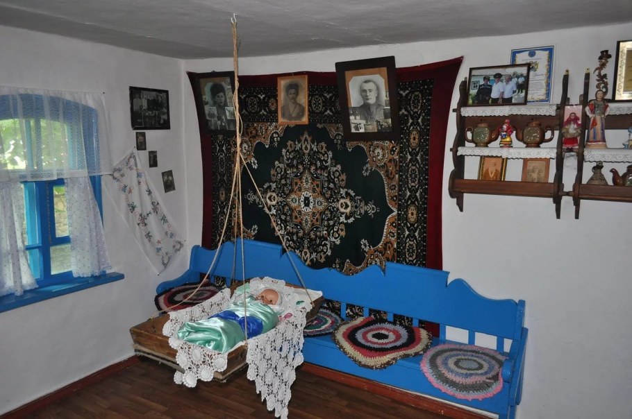 Убранство хаты кубанских Казаков