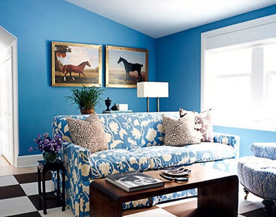 Голубая стена