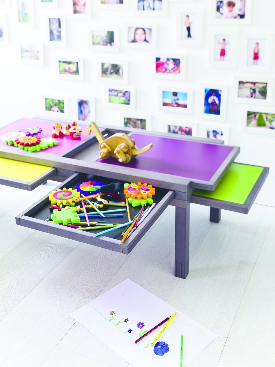 Многофункциональный стол для детей