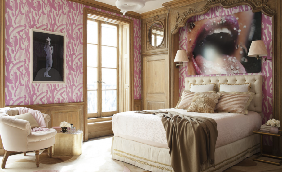 Красивая спальня для женщины