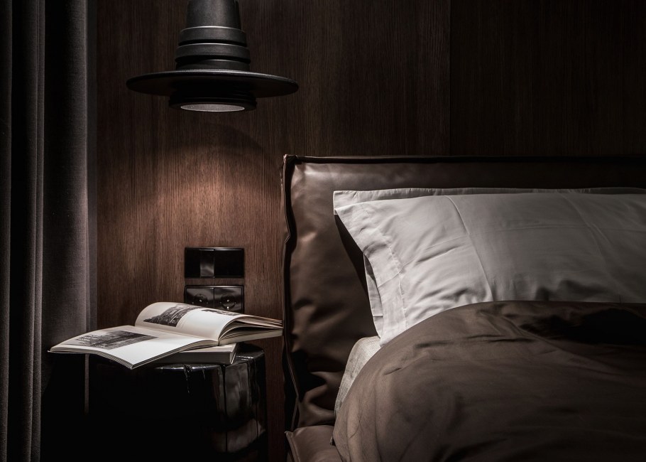 Темная спальня Эстетика