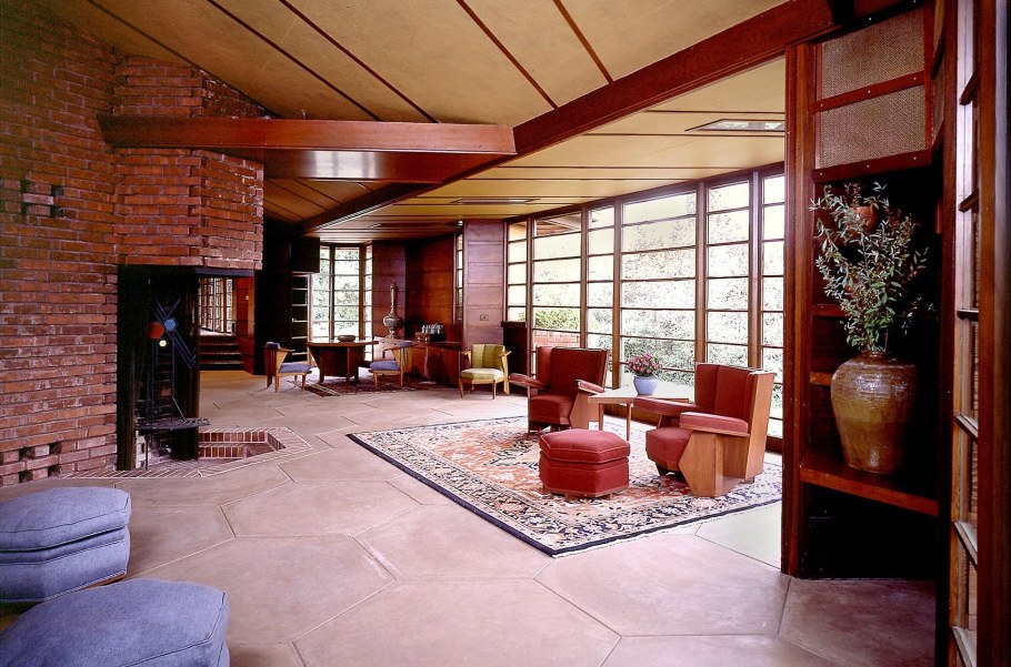 Prairie House inside Style