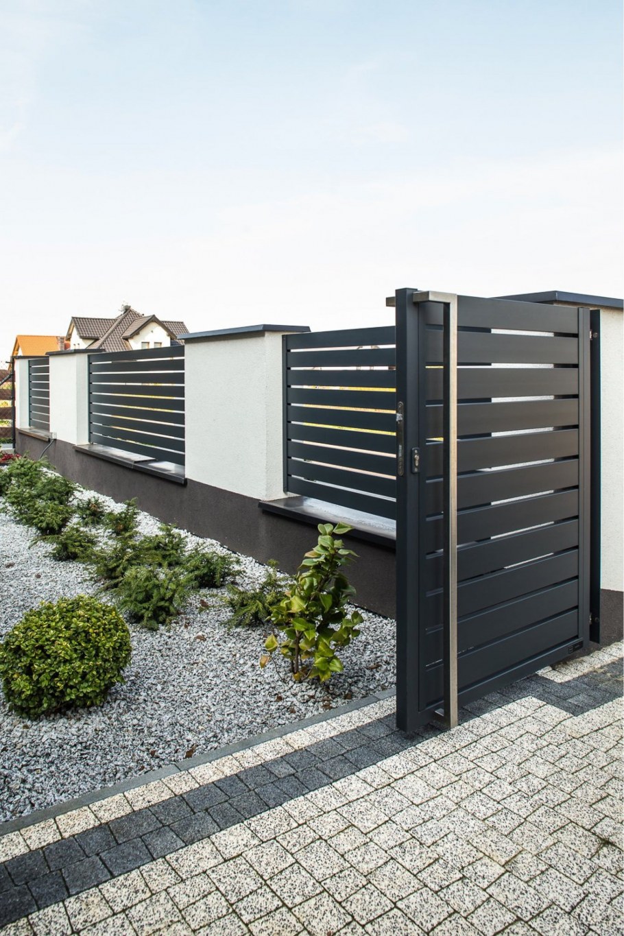 БРИК Хаус заборы