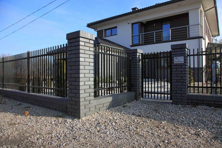 Современные заборы