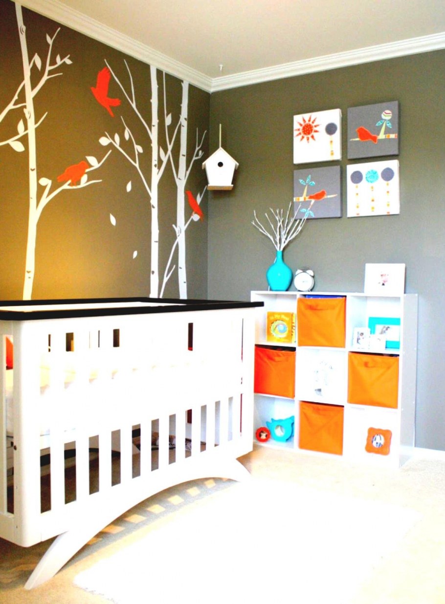 Украшение стен в детской