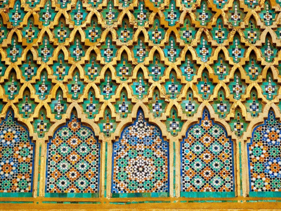 Мечеть в Ташкенте внутри арабская вязь