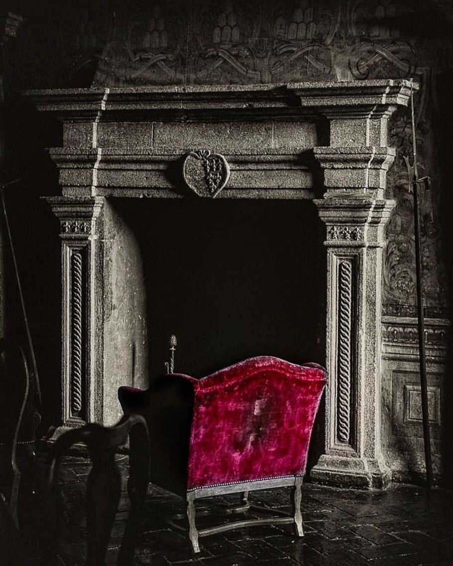 Романский стиль окна