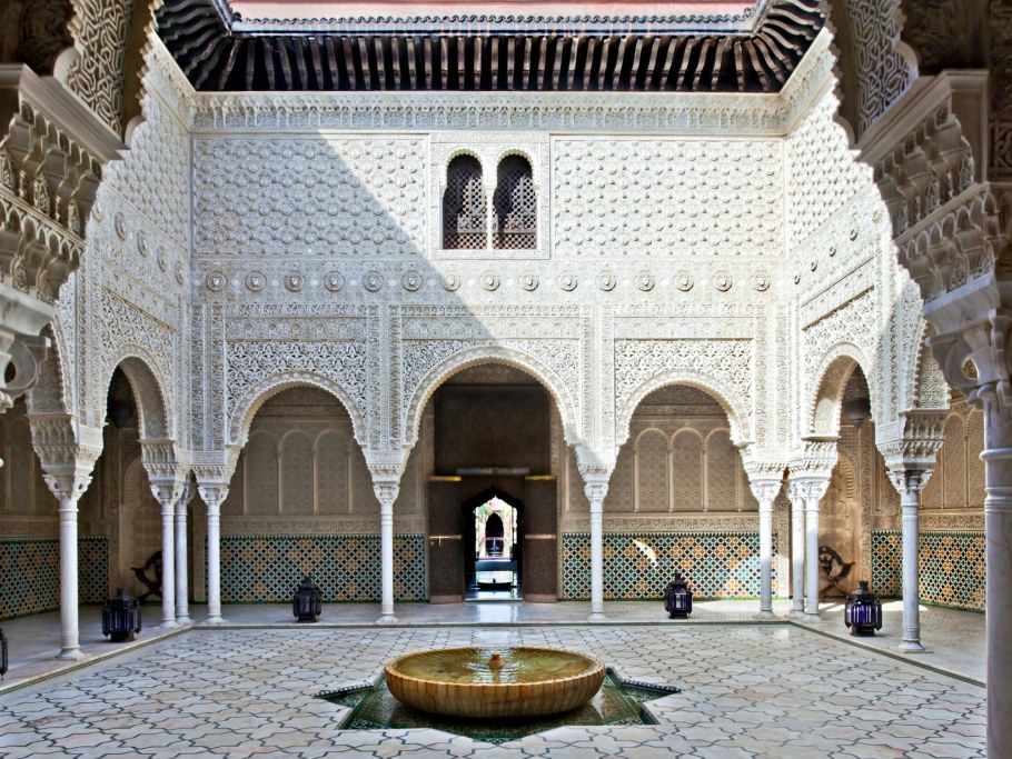 Дворец Альгамбра Марокко