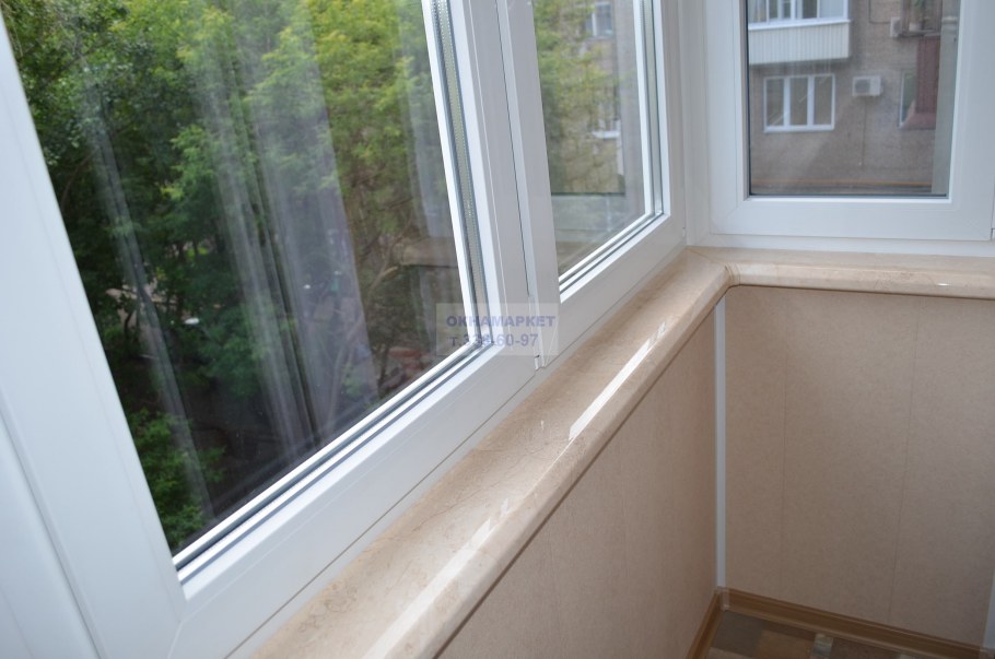 Обшивка балкона панелями