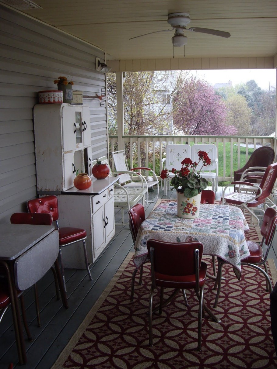 Веранда в деревенском доме