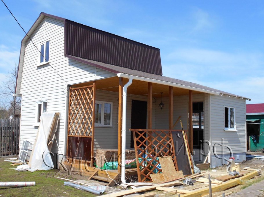 Пристройка к дачному домику