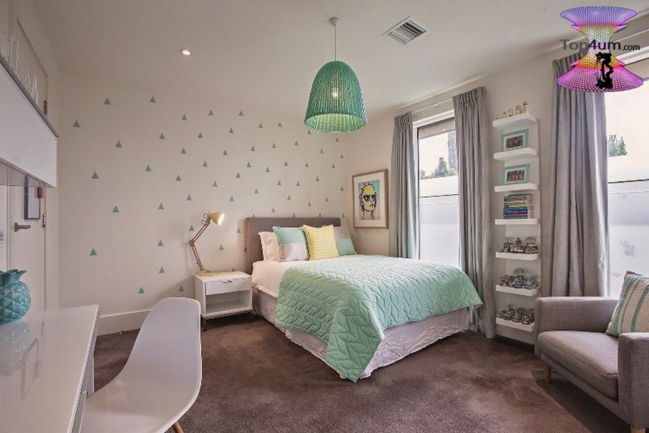 Комната в мятном цвете