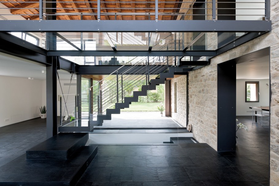 Двухэтажная галерея Италия