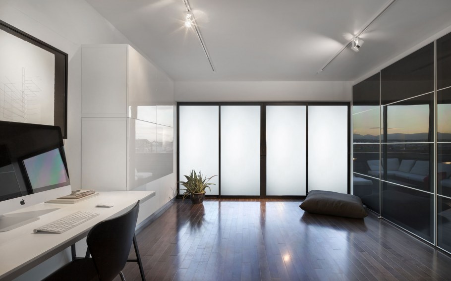 Современные встроенные шкафы