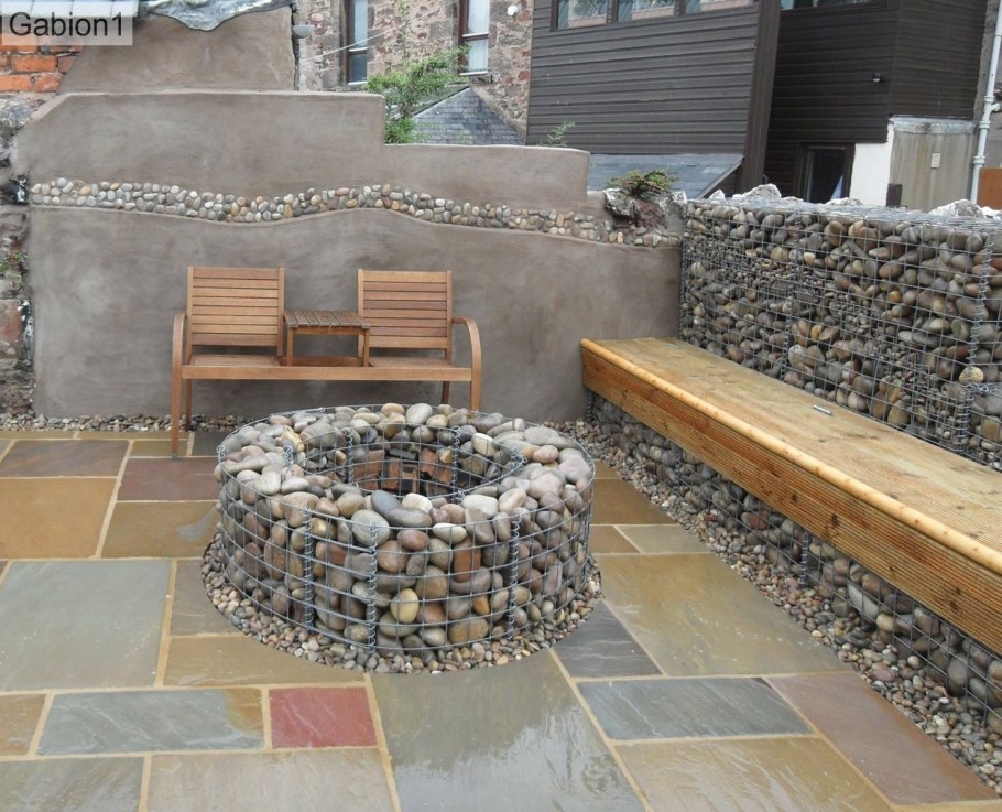 Патио из габионов