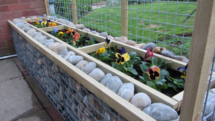 Грядки из габионов