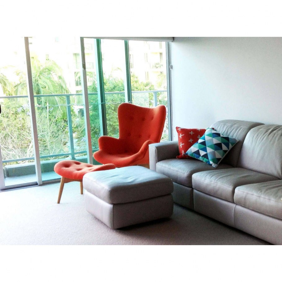 Кресло Contour красное