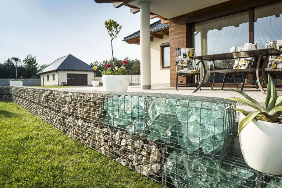 Клетчатой циновки Gabion