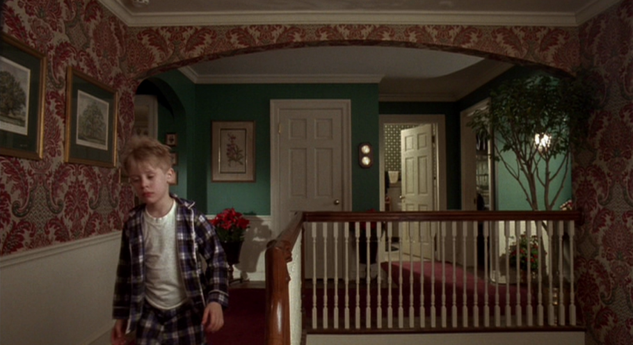 Кевин Маккалистер в пижаме