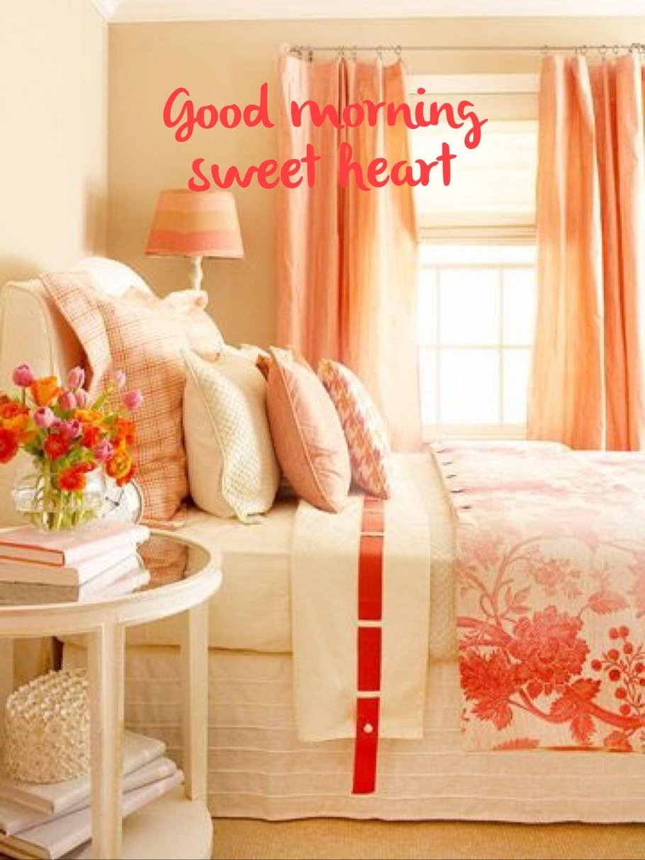 Спальня в персиковом цвете