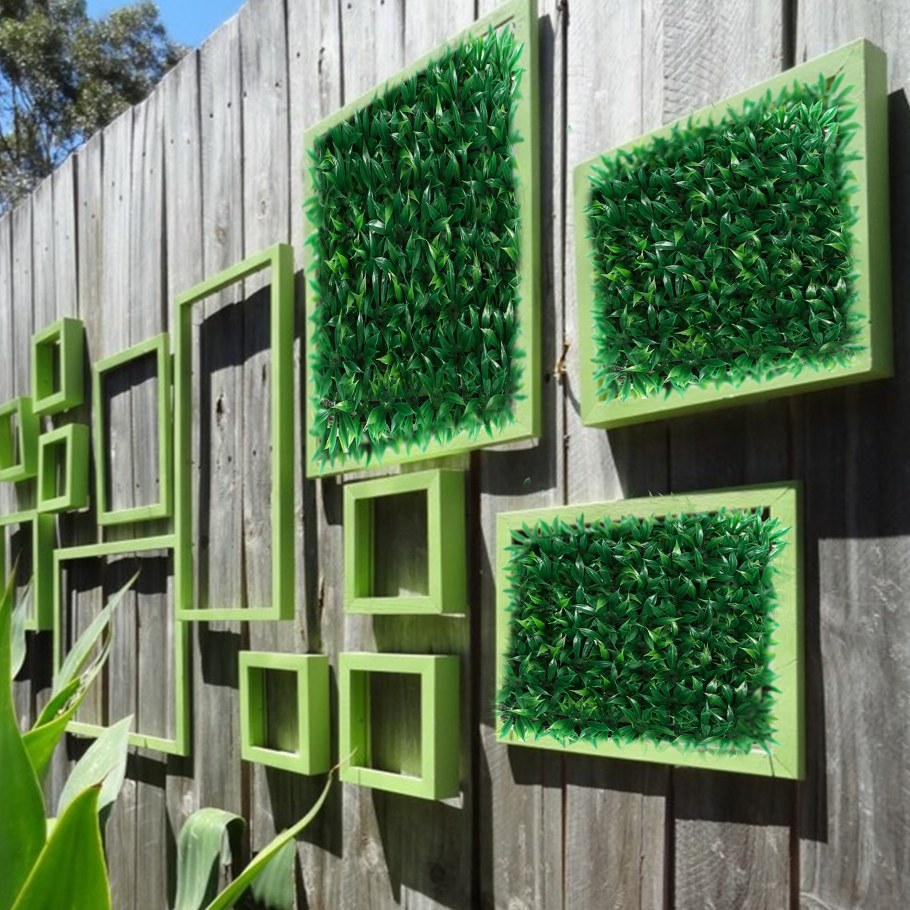 Изгородь из искусственных растений