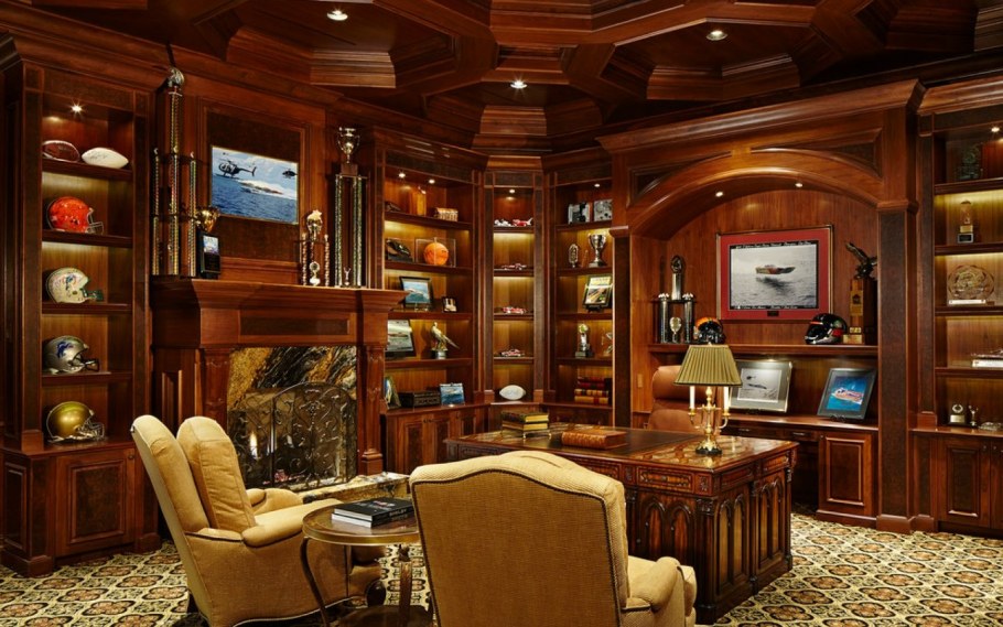 Интерьер кабинета в мира