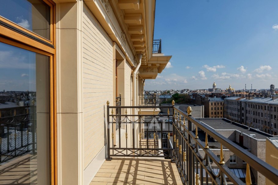 ЖК Риверсайд парадная