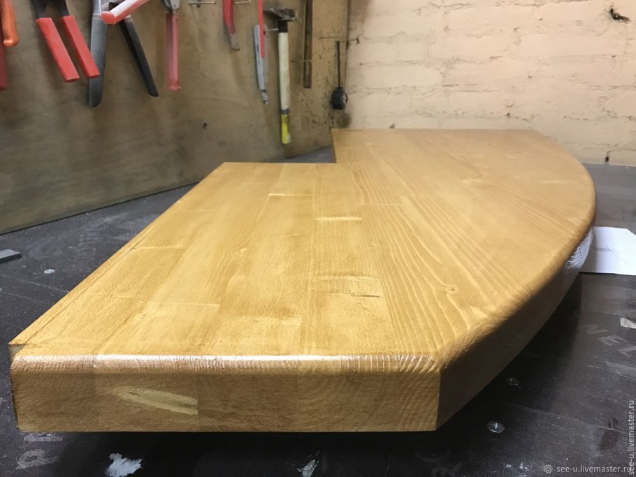 Кухня из ламината под дерево