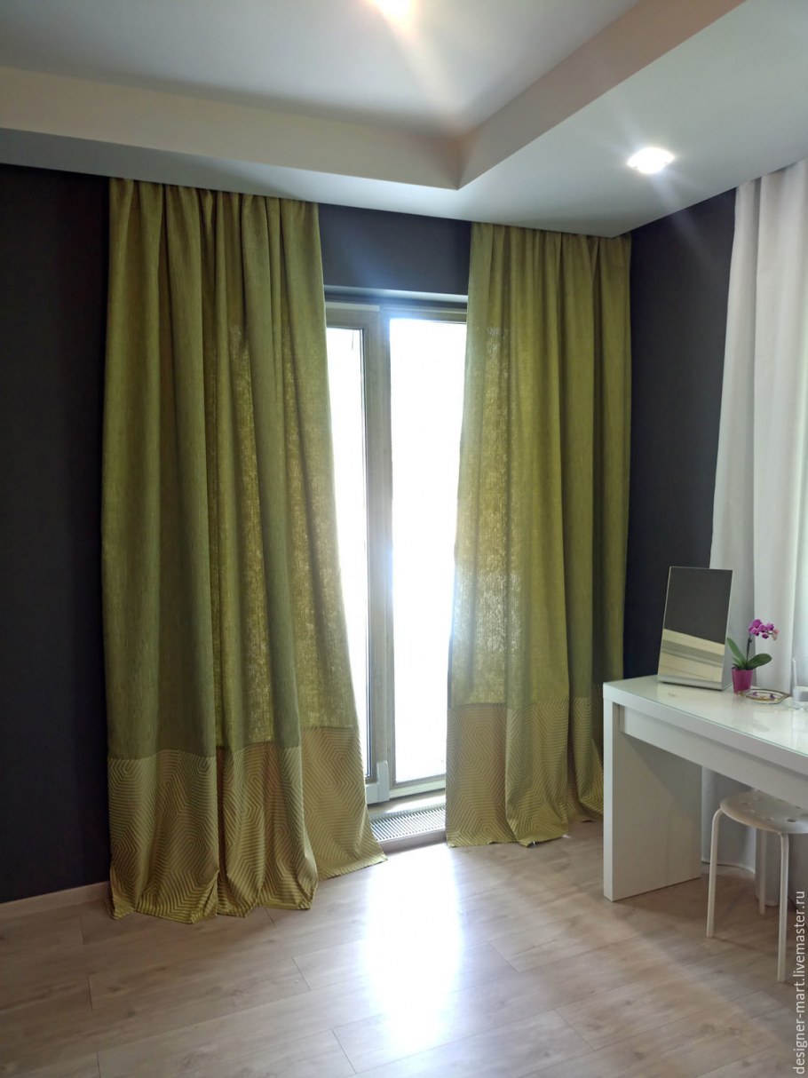 Горчичные шторы