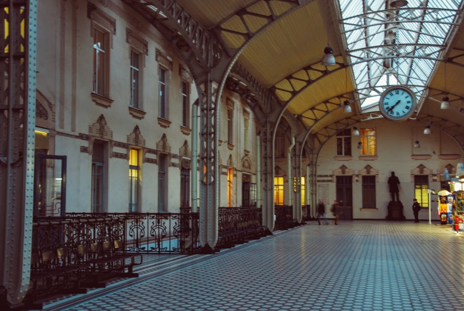 Витебский вокзал брат 1997