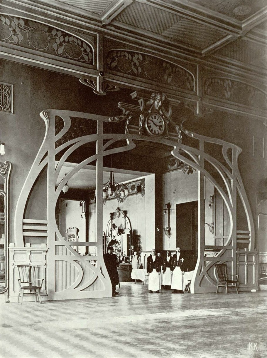 Витебский вокзал Питер