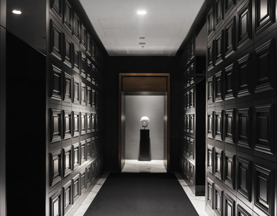 Полки в доме