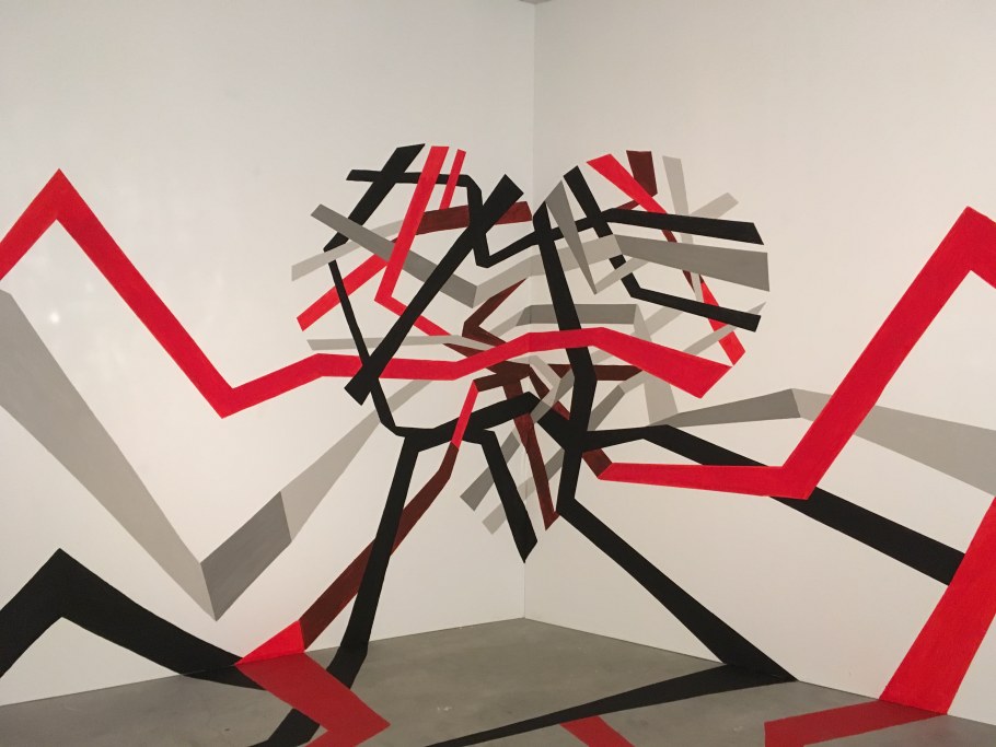 Расписные стены в авангардном