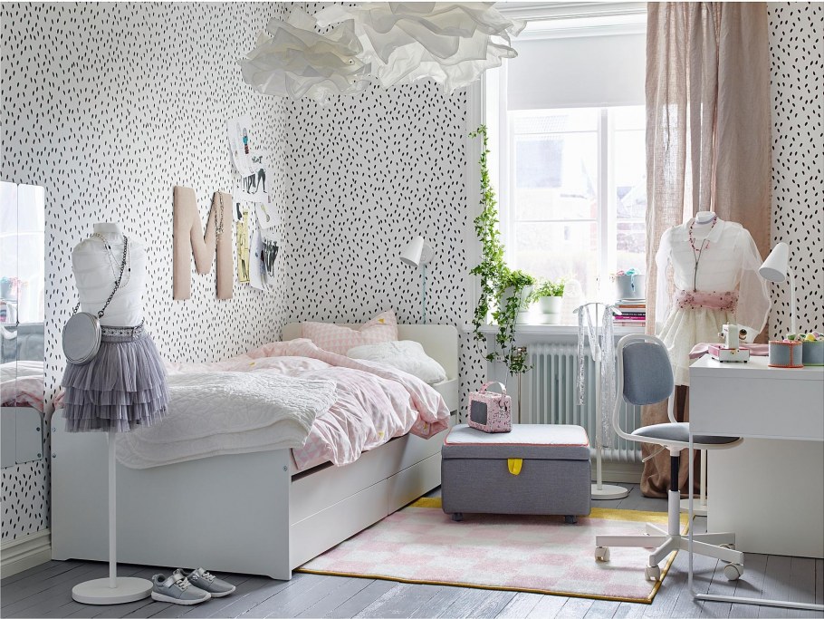 Обои в спальню для подростка девочки