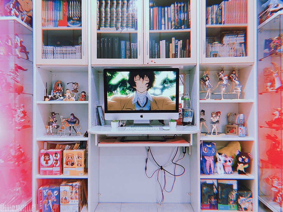 Украшение комнаты в стиле аниме