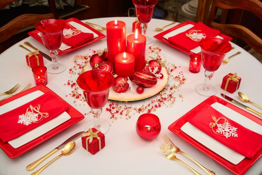 Украшение зала на свадьбу в Красном цвете