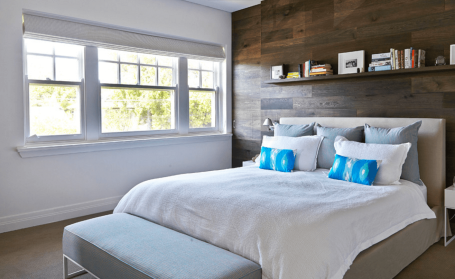 Стены в спальне