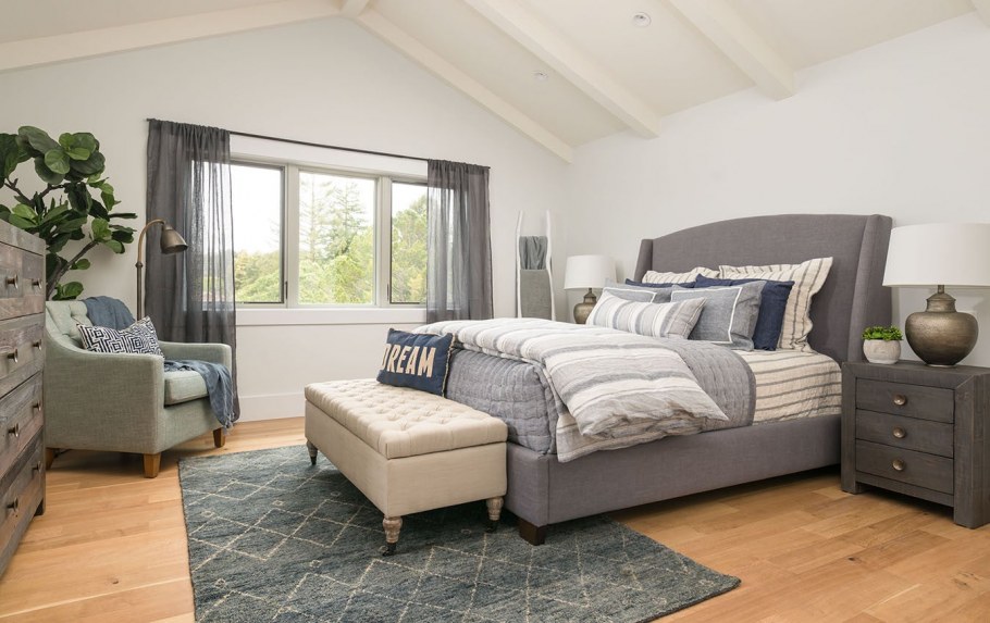 Интерьер в дымчатых тонах